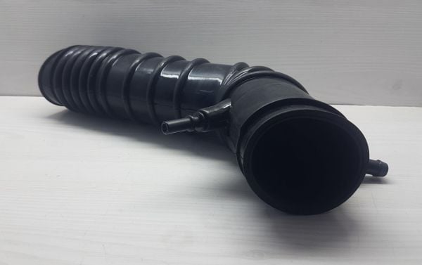 Hava Filtre Hortumu Elantra 1996-2001 Üst