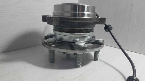 nıssan navara 4*4 ön porya 15-