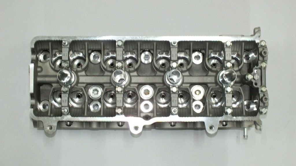 VITARA J20A 98-06 2.0 BENZ. SİLİNDİR KAPAK