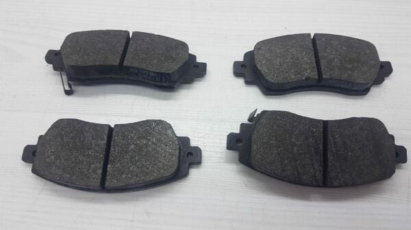 Balata Ön Corolla 98-02 Hb