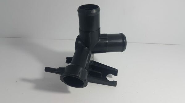 elantra dizel radyatör giriş boğazı 16-