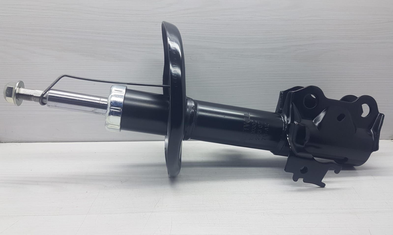 AMORTISÖR ÖN COROLLA/AURIS SAG 2006-