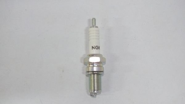 SUZUKI/ YAMAHA/ SCOOTER/ MOTORSİKLET 7912 BMW/ KEEWAY/ YAMAHA 7912 ATEŞLEME  BUJİSİ