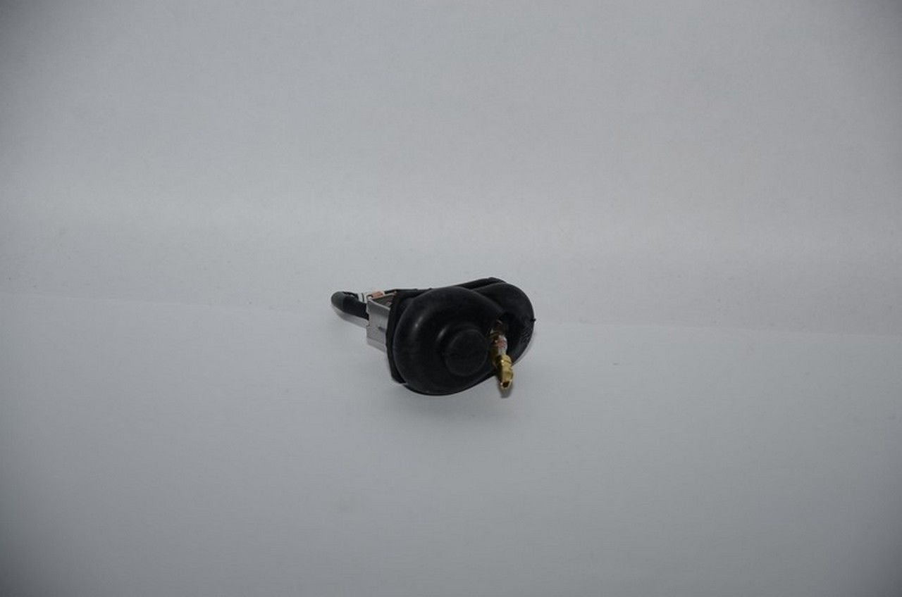 H 100 KAPI SİVİCİ