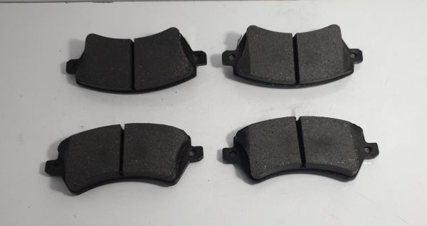 Balata Ön Corolla 02-06