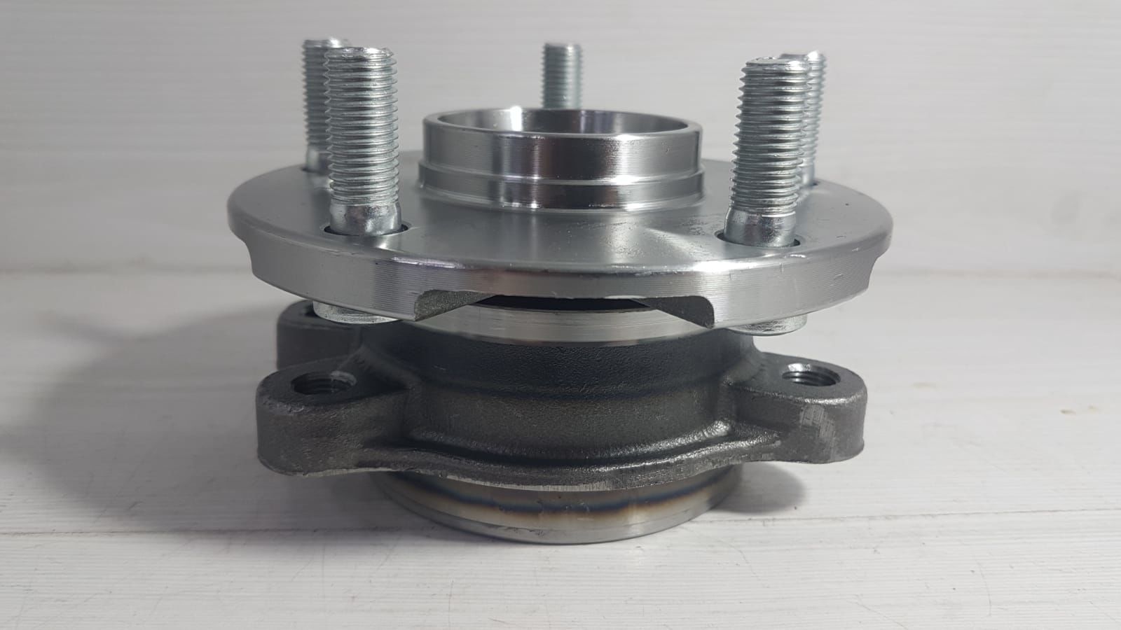 avensis 08-/corolla 12- porya ön