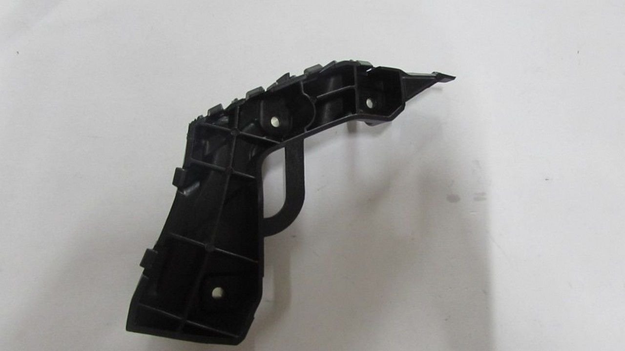 ELANTRA 2016- ÖN TAMPON ÇAMURLUK BRAKETİ SOL