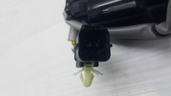 Kilit Motoru getz Sağ Ön/Arka 5Fisli