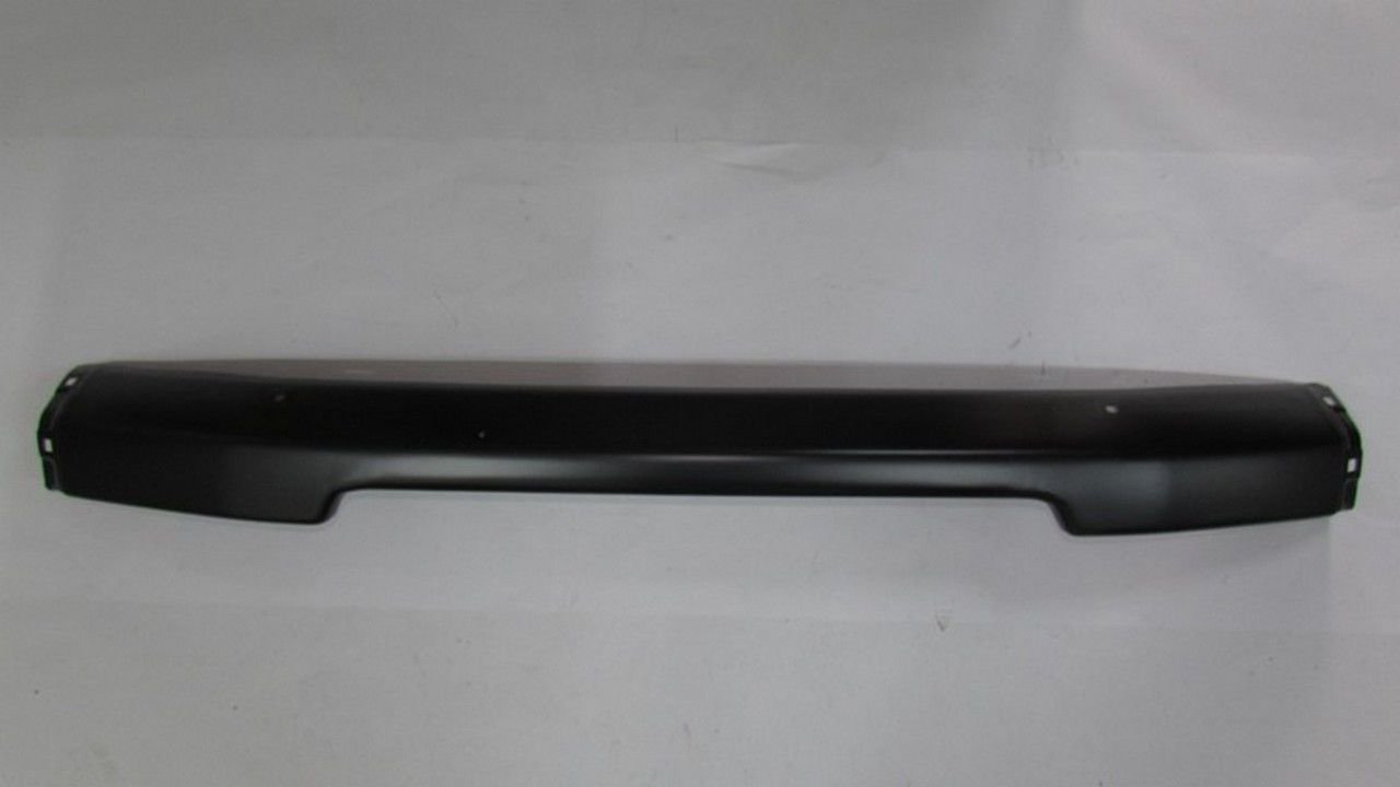 D22 1997-2002 ÖN TAMPON SİYAH