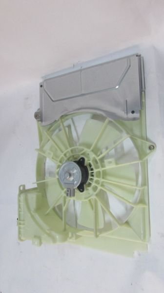 YARIS 1,0 2000-2006 BENZİNLİ RADYATÖR FANI