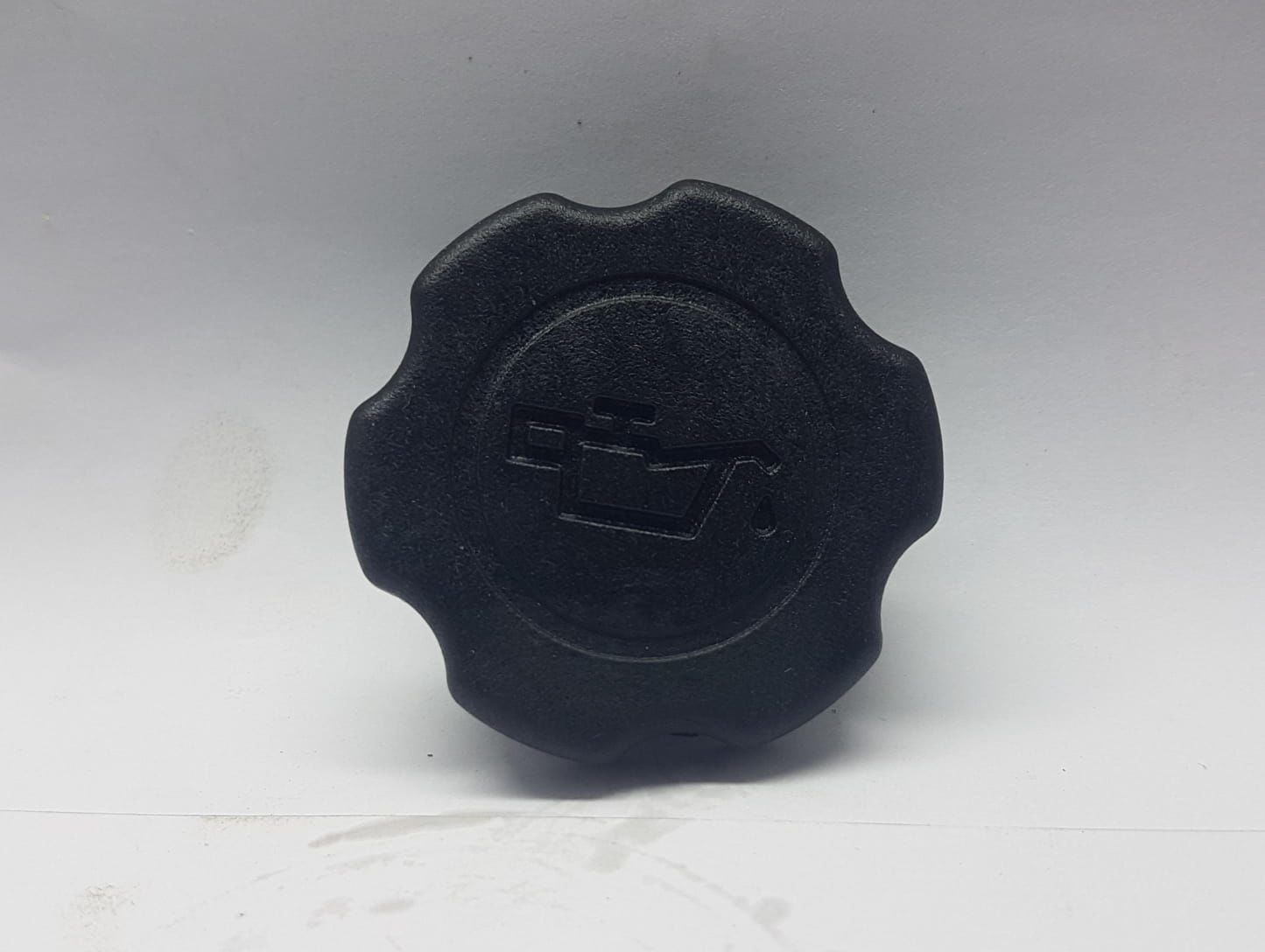 Yağ kapağı E2200/Besta