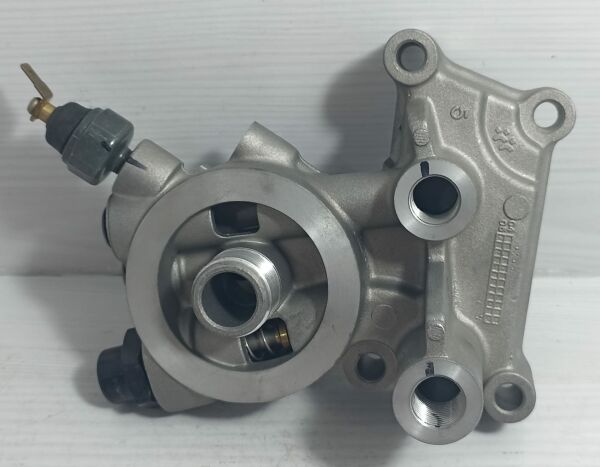 Hyundaı starex 00-06 yag fıltre baglantısı