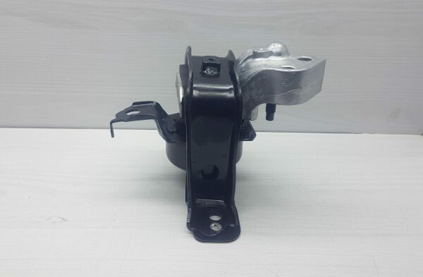 MOTOR TAKOZU YARIS 2003- SAG BENZINLI