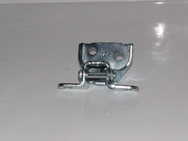 GETZ 03- ARKA KAPI MENTEŞESİ ÜST SOL