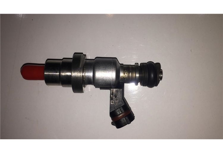 ENJEKTÖR MEMESİ AVENSİS 2,0 1AZ-FE 00-02/RAV4 2,0  00-03