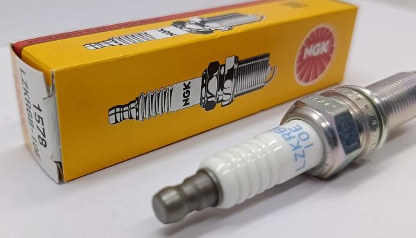 BUJI I30/BLUE (LZKR6B-10E)