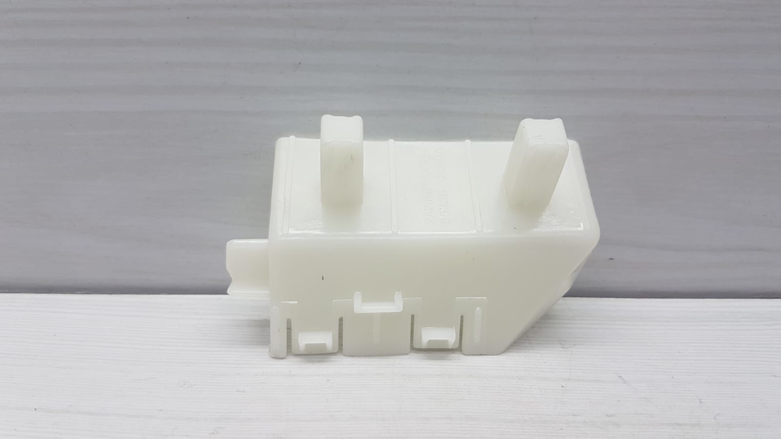 Tampon Braketi Arka Qashqai 2007-2013 Sağ Küçük