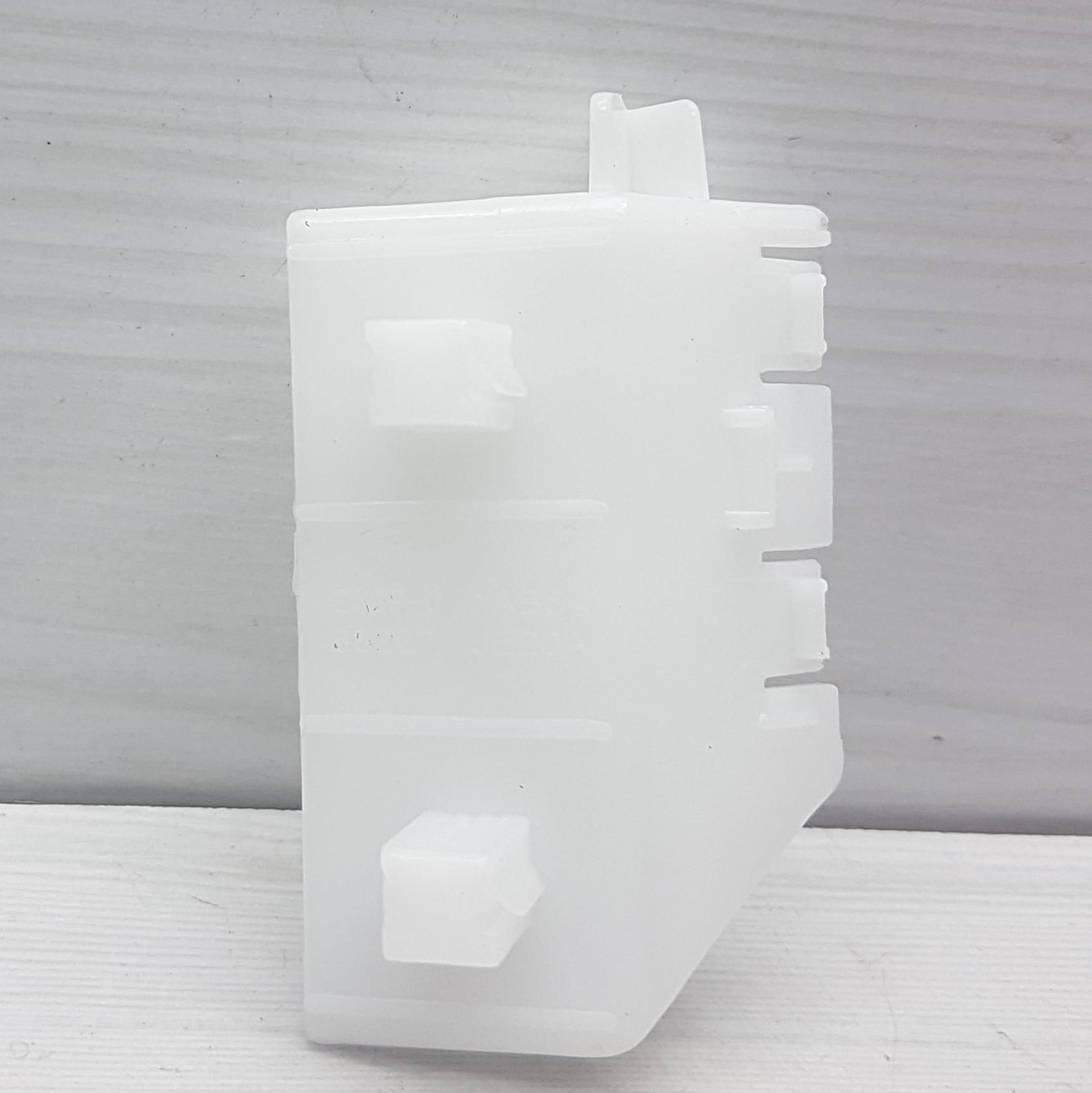 Tampon Braketi Arka Qashqai 2007-2013 Sol Küçük