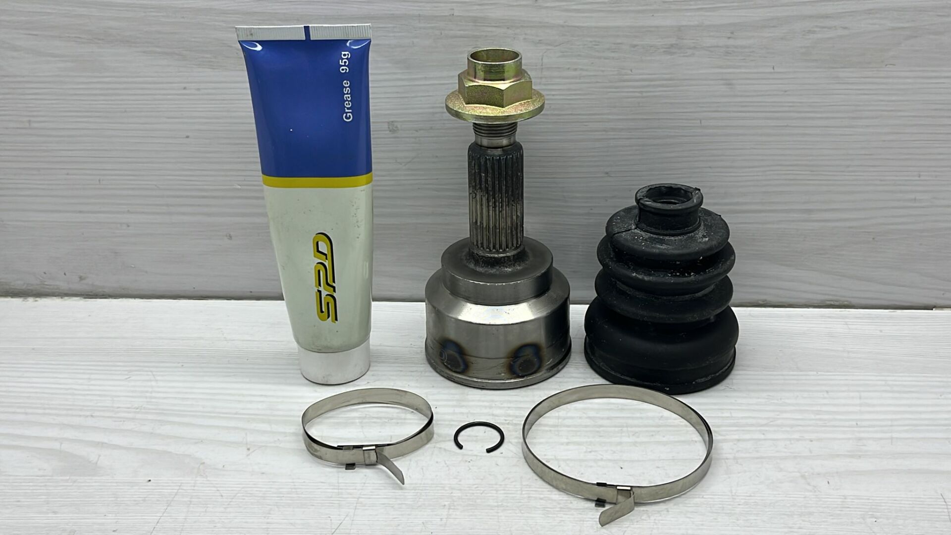 Aks Kafa Pride iç 19 DIŞ