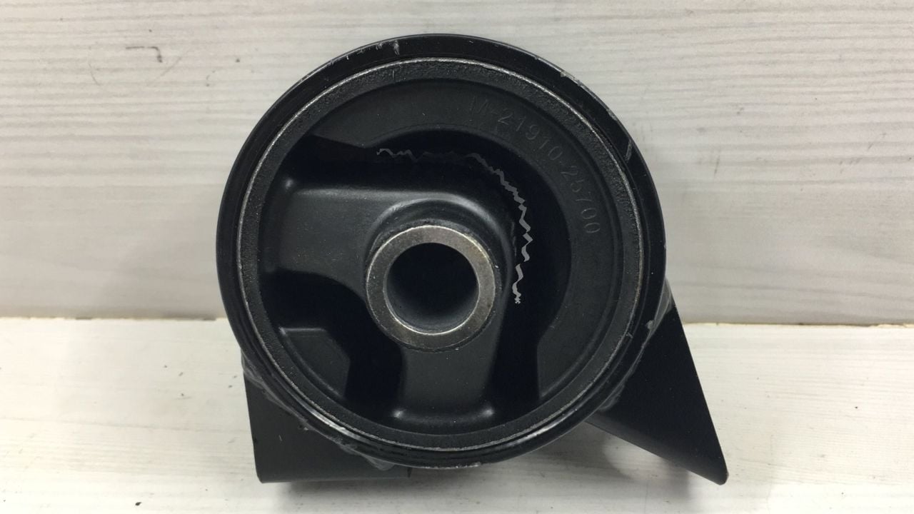 Hyundaı Accent 2003-2006 Dızel Ön Motor Takozu