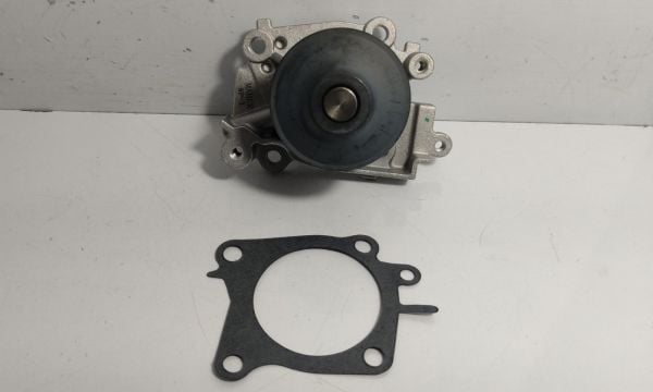 Devirdaim Carisma 1.6 su pompası md309756