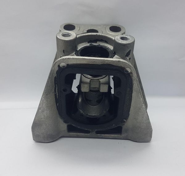 MOTOR TAKOZU CIVIC 2006- SOL SANZIMAN kulağı