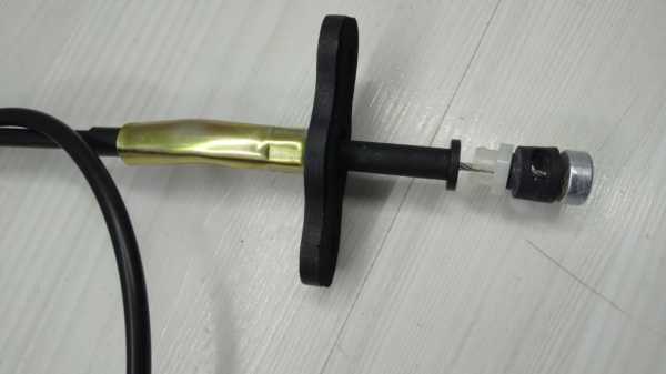 Nıssan D22 1989-2005 Gaz Telı