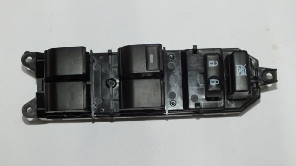 COROLLA 2015-2019 / LAND CRUISER 2008-2016 CAM DÜĞMESİ ÖN SOL