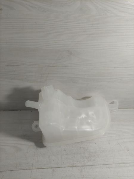 Corolla radyatör yedek su depo dizel 07-16