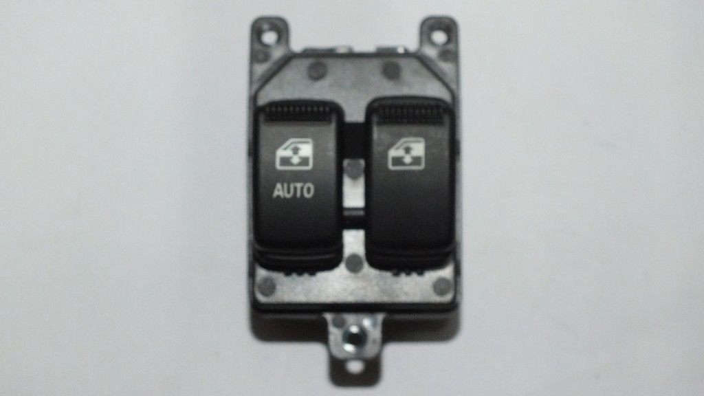 H100 KMY 2012- CAM AÇMA DÜĞMESİ ÖN SOL