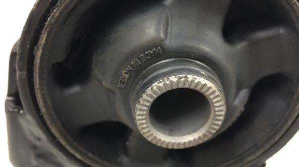 Motor Takozu Elantra 01- Ön