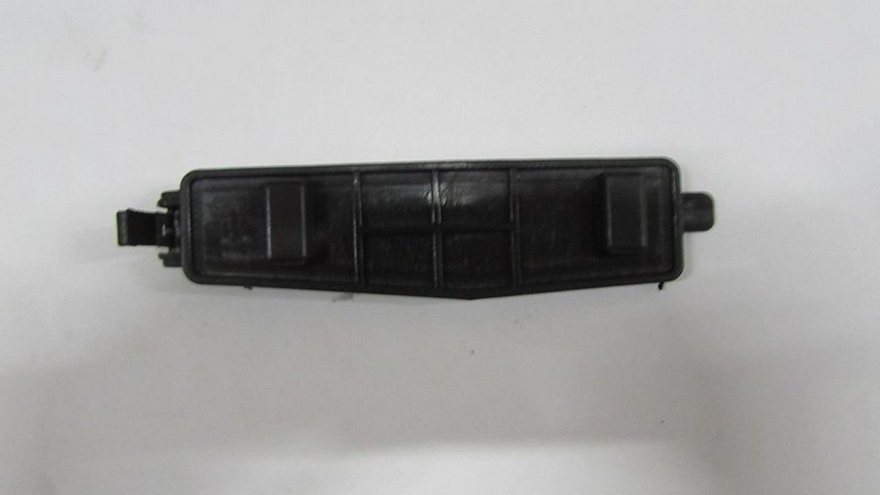 İ20 2009-2014 POLEN FİLTRE KAPAĞI