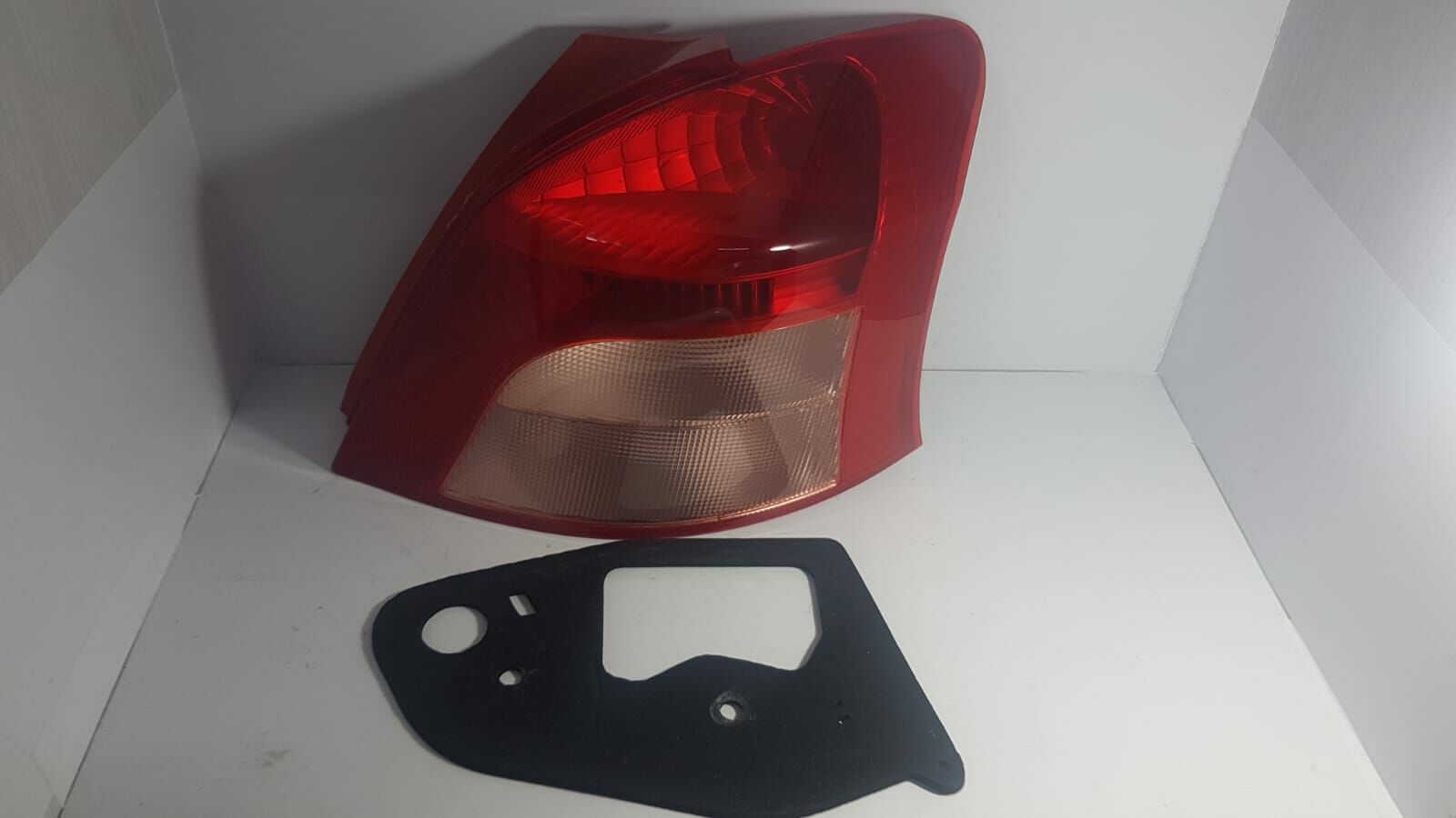 yaris stop sağ 06-08