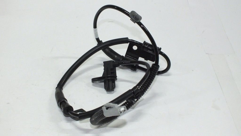 İ30 2007-2011 ABS SENSÖRÜ ÖN SOL