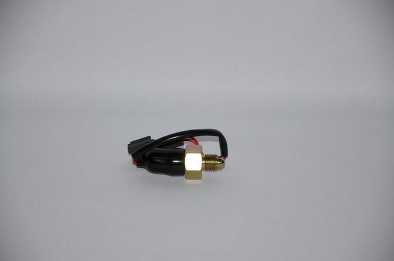 NPR 66 4HF1 GERİ VİTES MÜŞÜRÜ SOKETLİ