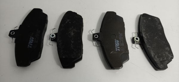 BALATA ÖN CIVIC 01-06 / EURO 96-00