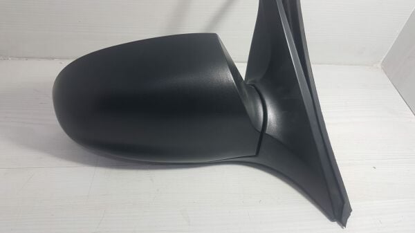 Ayna Accent Sağ 03-06 elektrikli