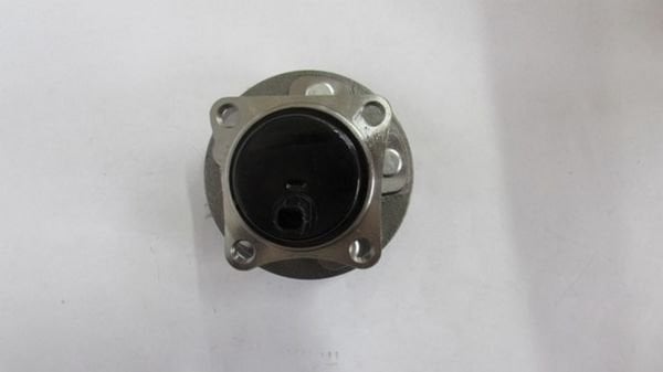 COROLLA 2004-2009 / VERSO 1,6 BENZİNLİ ARKA TEKER PORYASI RULMANLI