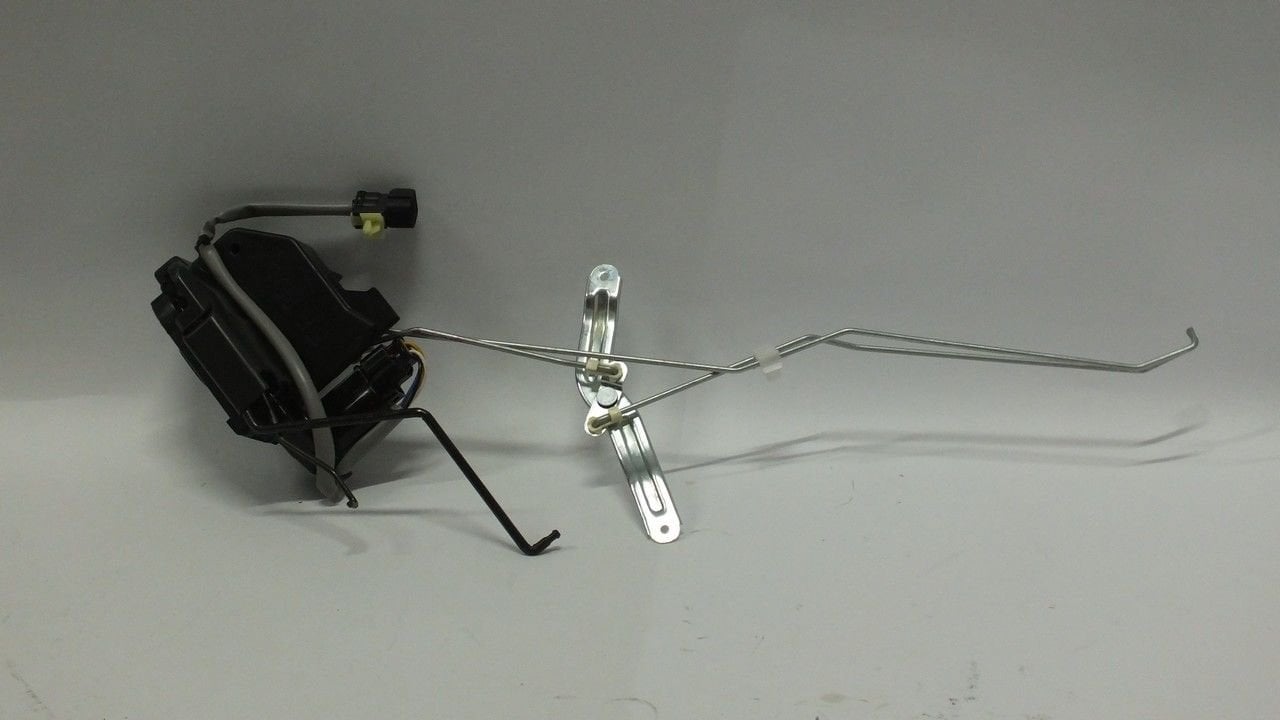 GETZ 2006-2011 KAPI KİLİDİ ÖN SOL 5 FİŞLİ (MERKEZİ KİLİT MOTORLU)