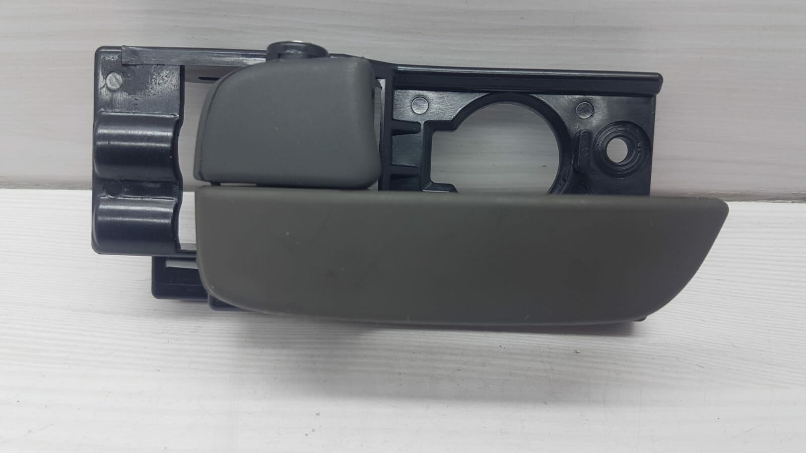 Kapi Kolu Era Ön iç Sol gri