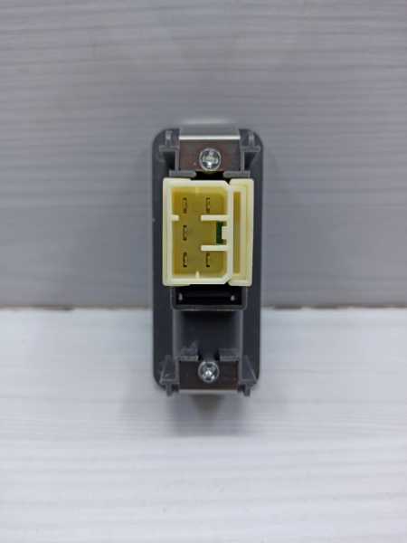 Cam dügme 626 Sağ 88-92