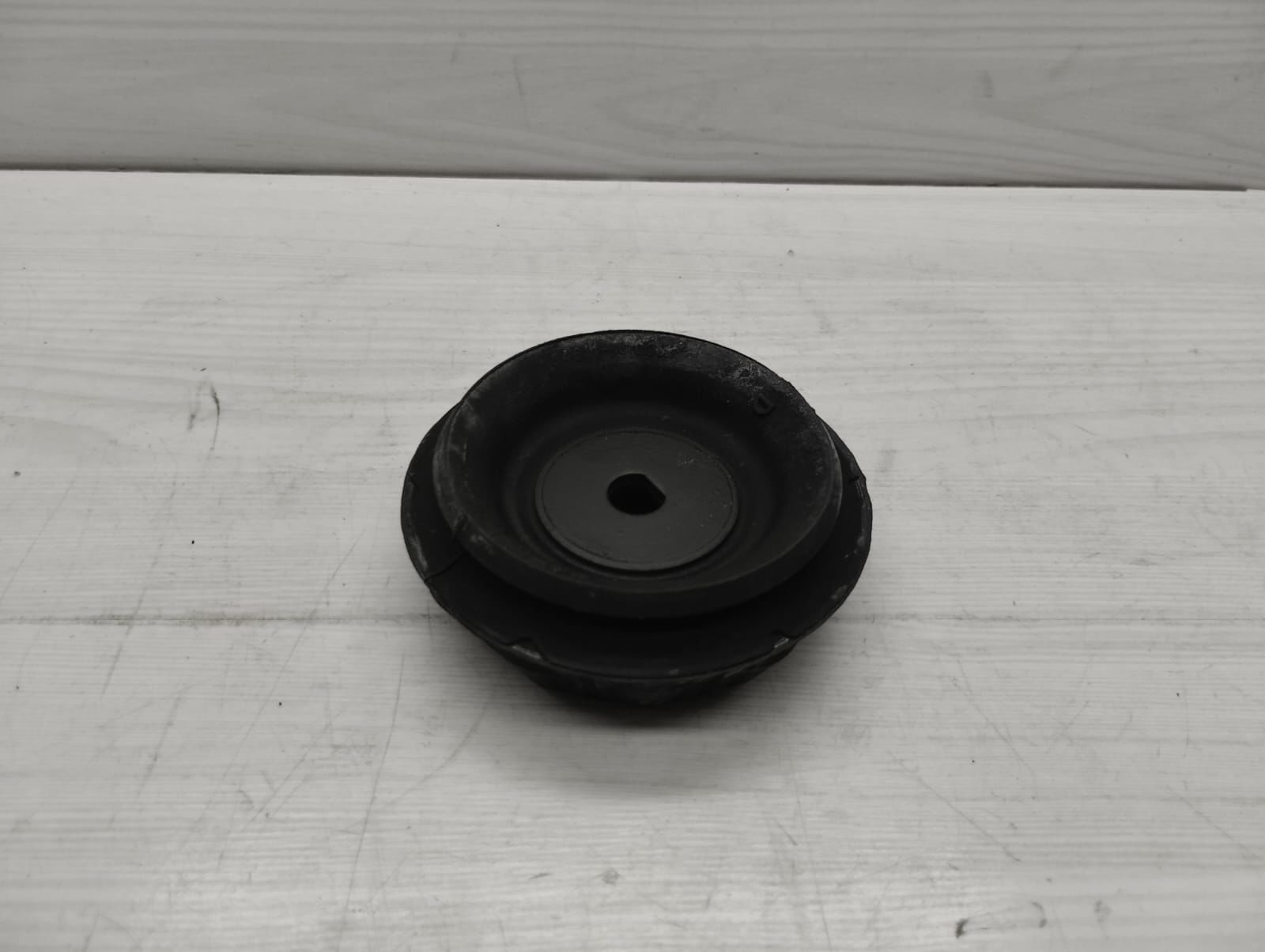 Amortisör Takozu i20/Blue Ön i10/Picanto 04- Kesik Delikli