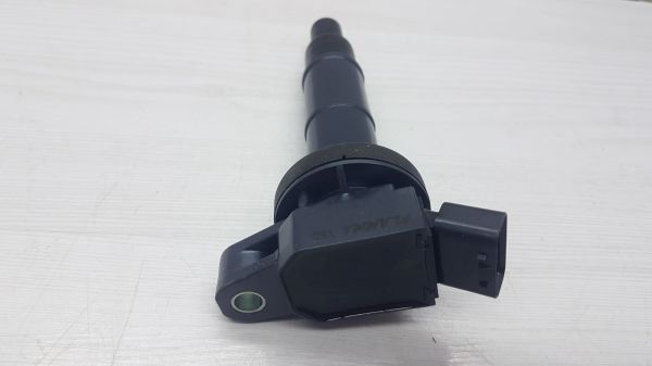 BOBIN AVENSIS 98-00 2.0 / RAV4 00-05