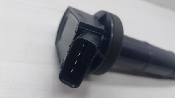 BOBIN AVENSIS 98-00 2.0 / RAV4 00-05