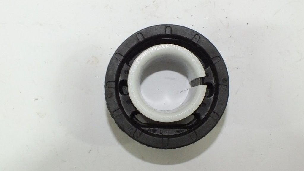 CANTER 444 / 449 88-97 KABİN TAKOZU ÖN YUVARLAK