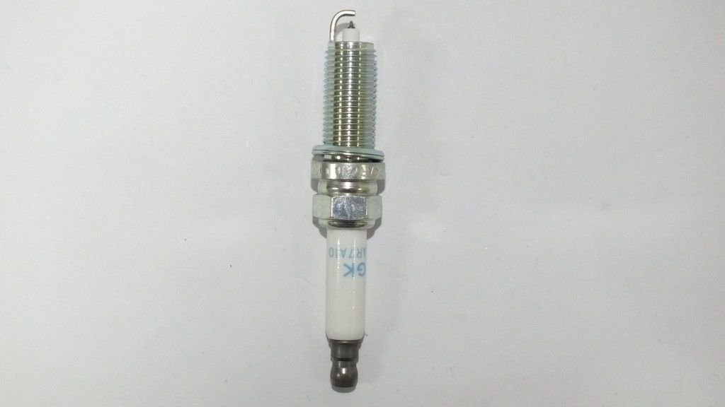 ILZKAR7A10 ATEŞLEME BUJİSİ