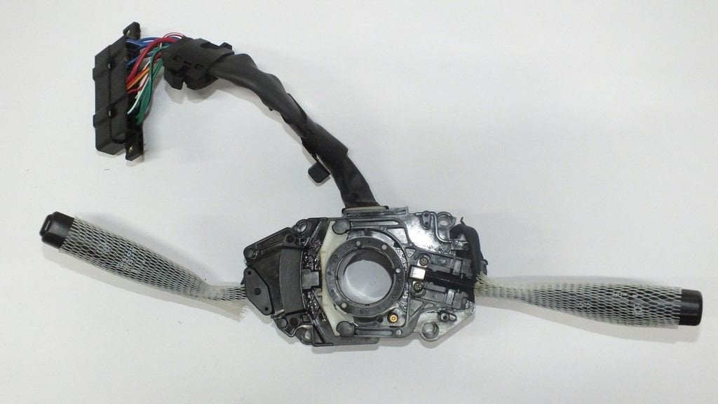 HILUX / HIACE 93-97 FAR - SİNYAL + SİLECEK KOLU KOMPLE