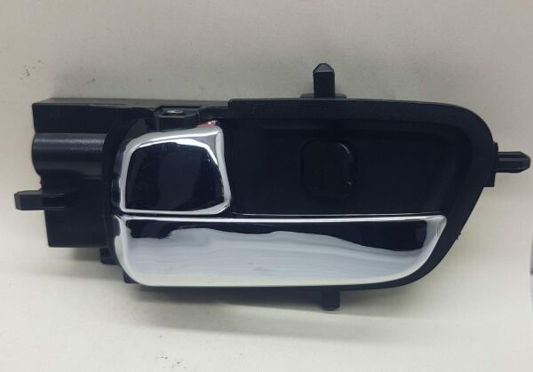 Kapi Kolu i20 Ön/Arka iç Sol 09-Nikelaj Kulp Nikelaj Buton