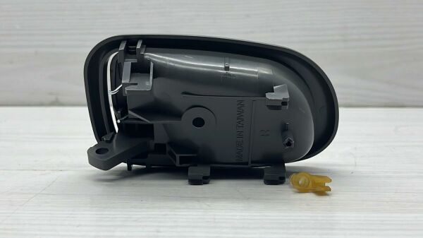 Kapi Kolu Corolla iç Ön/Arka Sağ 92-97 ğri