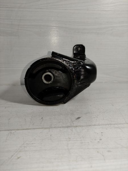Accent  motor takozu  95-00 sağ